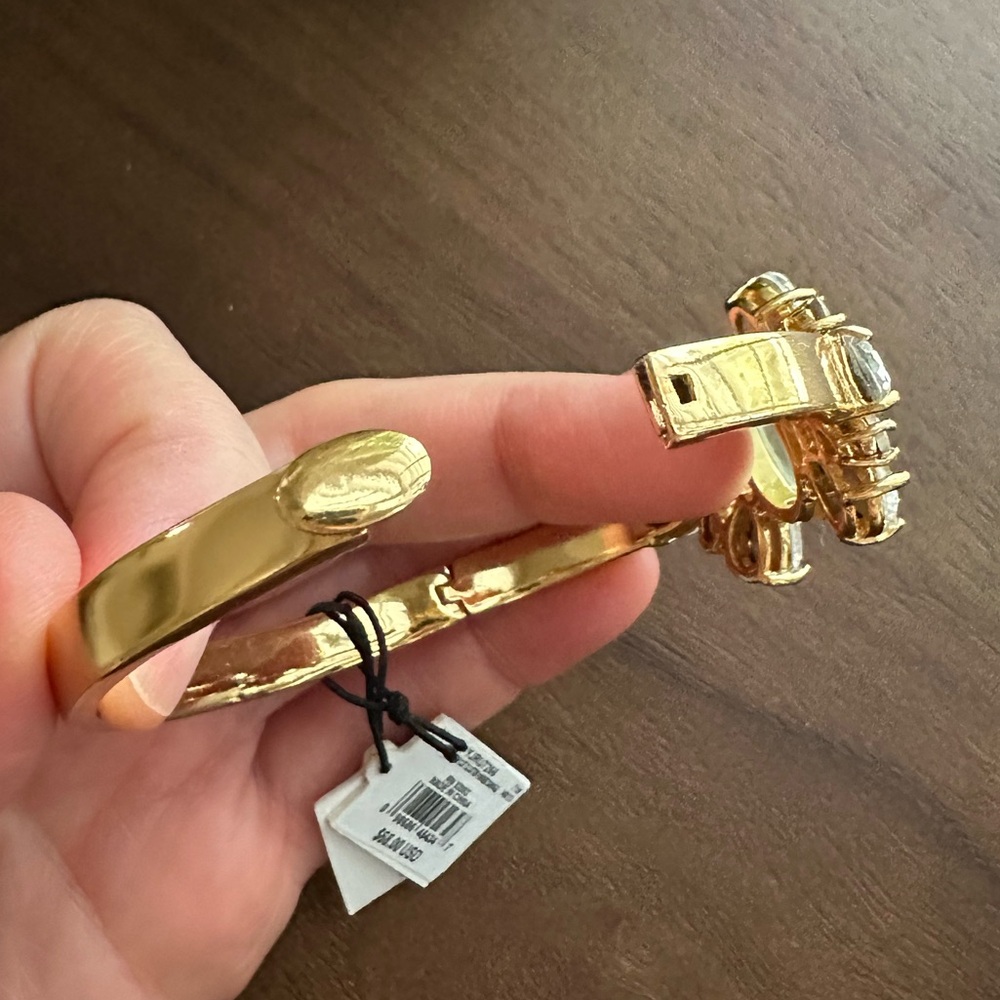 Juicy Couture Pear Cut Cluster Hinge Bracelet NWT - Picture 7 of 16